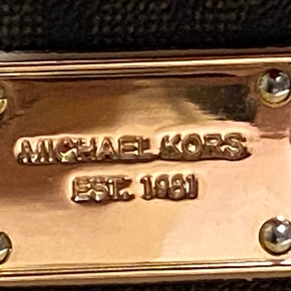 Michael Michael Kors👑Small Purse - Picture 2 of 11